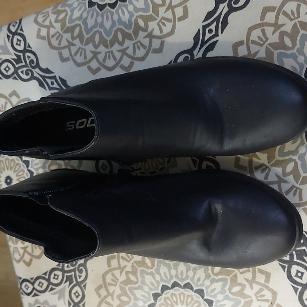 SODA Zip Booties